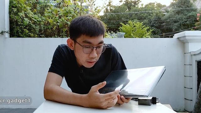 Unboxing Asus Zenbook Duo 14 UX482 | Content Creator Mesti Wajib! смотреть онлайн
