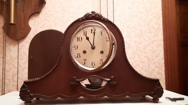 Каминные часы Mauthe в деревянном корпусе смотреть онлайн