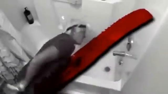 Беспроводная щетка Cleaning Tool с тремя сменными насадками смотреть онлайн