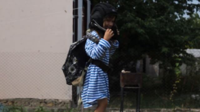 Мой папа служит в ВДВ смотреть онлайн