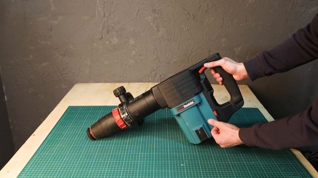 Отбойный молоток Makita HM 1202 C смотреть онлайн