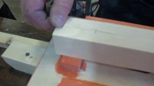 Соединение ШИП - ПАЗ. Паз ручным фрезером. Часть1