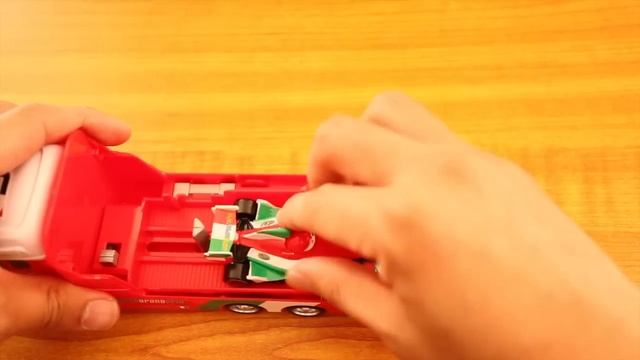 Cars 2 Race Team Fillmore Race Team Lightning Mcqueen Francesco Bernoulli Disney Pixar Toys Review