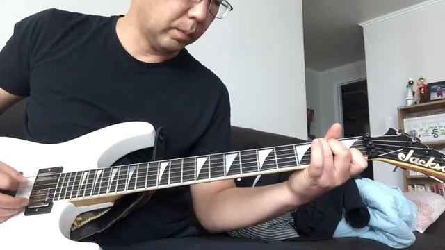 Motley Crue - Merry-Go-Round смотреть онлайн