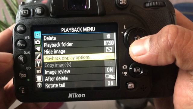Is there any live view histogram on Nikon D7200? How to enable Histogram on D7200. смотреть онлайн