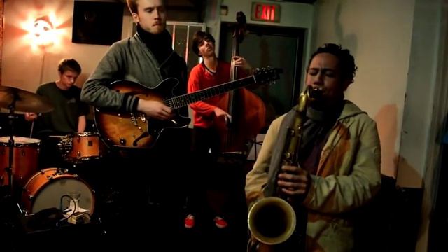 Wallys Cafe - Boston MA смотреть онлайн
