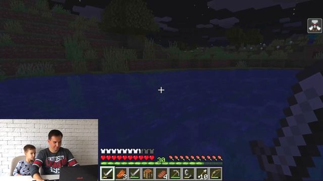 Пробираемся домой из крепости разбойников в Майнкрафте на выживание.