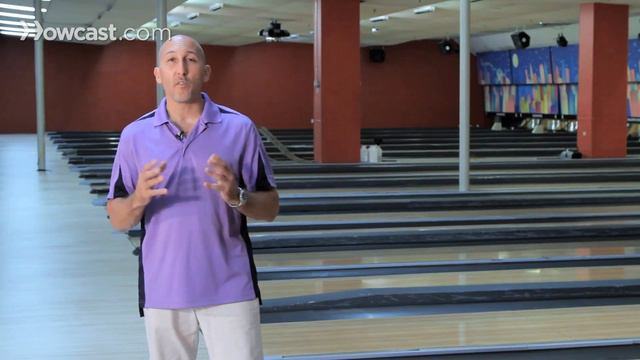 How to Keep Your Ball Out of the Gutter | Bowling смотреть онлайн