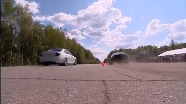 BMW M6 VS BMW M5 смотреть онлайн