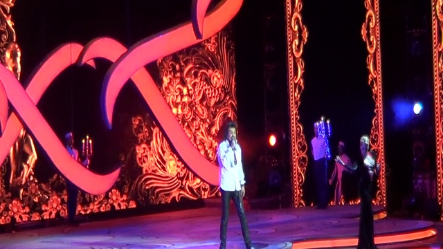 Филипп Киркоров. Шоу "Я". Москва. Кремль 27.04.2017. №3 смотреть онлайн