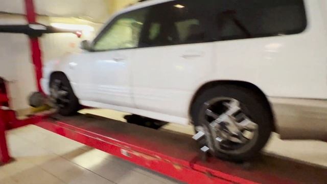 Занизил SUBARU FORESTER SF5