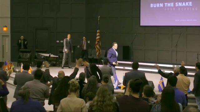 BURN THE SNAKES - Evangelist Josh Herring Preaching смотреть онлайн