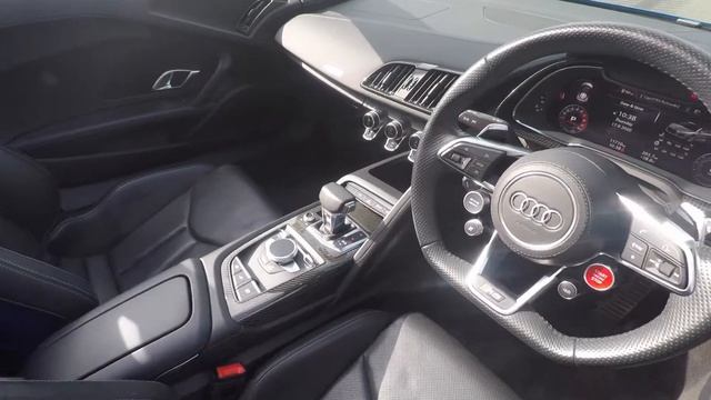 ARA BLUE Audi R8 V10 Plus Spyder - Start up and Rev's смотреть онлайн