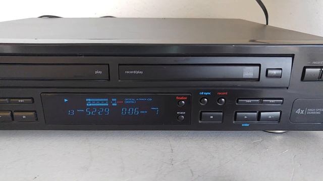 TDK DA-5700 4X Digital Audio CD Player/Recorder смотреть онлайн