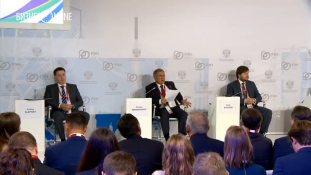 Минниханов: «Я представляю регион, который страдает от нефтяной иглы» смотреть онлайн