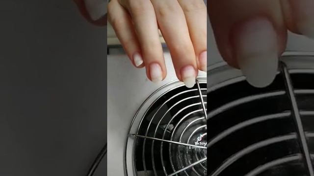 Преображение ногтей. Нюдовые ногти смотреть онлайн