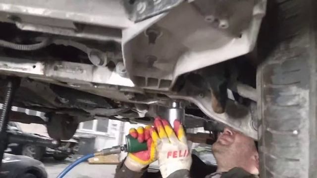 Оладьи с вишневым соусом