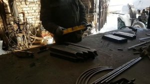 крутой журнальный столик.бесконечный куб