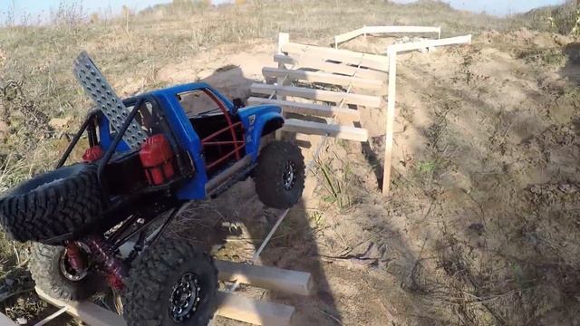 ДОРОГОЙ ДЕМОН В МЕТАЛЛЕ ПО ТРЕКУ... CrossRC Demon SG4C смотреть онлайн