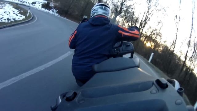 WIZ Sparky Knee dragging scooter Burgman 650 Executive skuter na kolano skuterek смотреть онлайн
