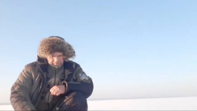 ЛОВИМ ОКУНЕЙ. БЕШЕННЫЙ КЛЕВ НА ШАРТАШЕ. смотреть онлайн