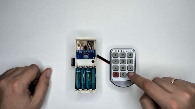 Кодовый замок со свободным выбором VTM009