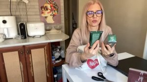 Балую себя и Киру. Заявление в школу. Злые люди. Кира отжимает вещи у людей.