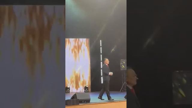 Президент компании BEVERLee Club — Ли Николай Николаевич.