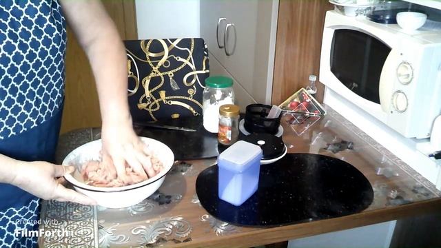 Наш обед суп с фрикадельками