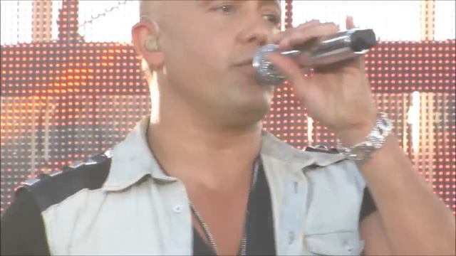 AQUA - Doctor Jones - Live смотреть онлайн