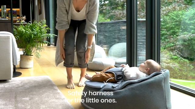 Doomoo Адаптираща се възглавница - барбарон с люлка Seat`n Swing смотреть онлайн
