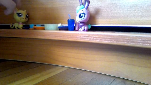 LPS в кафе. смотреть онлайн