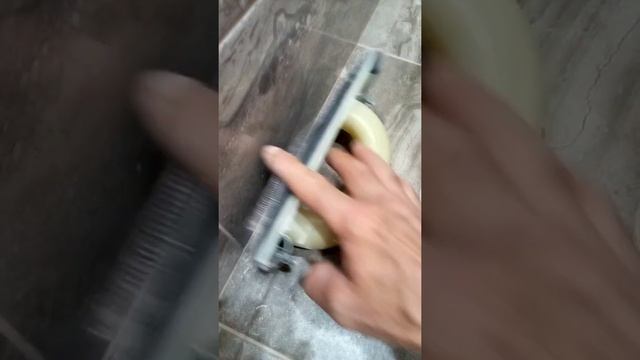 как держится подвесной унитаз смотреть онлайн