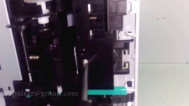 Hp Laserjet 3015 - how to remove Paper Jam In Tray2 смотреть онлайн