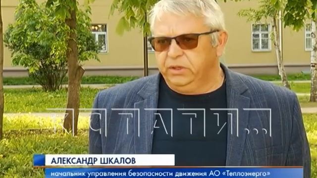 На улице Рокоссовского вспыхнула «ГАЗель» смотреть онлайн
