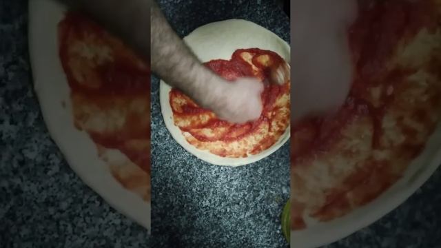 как готовить пиццу-- Inchpes Patrastel Pizza