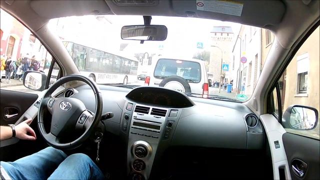 Впечатления от Toyota Yaris 2011г.в. смотреть онлайн