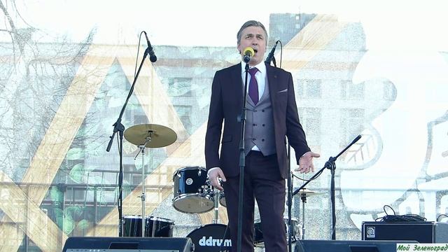 Николай Щемлев - Лучший город Земли (А. Бабаджанян - Л. Дербенев)