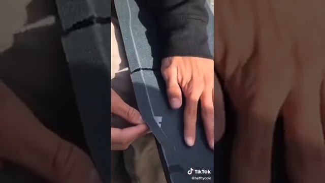 как надо заменять наждак для скейта? смотреть онлайн