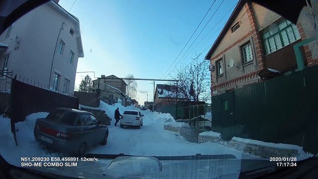 Как объехать кирпич (первый раз) смотреть онлайн