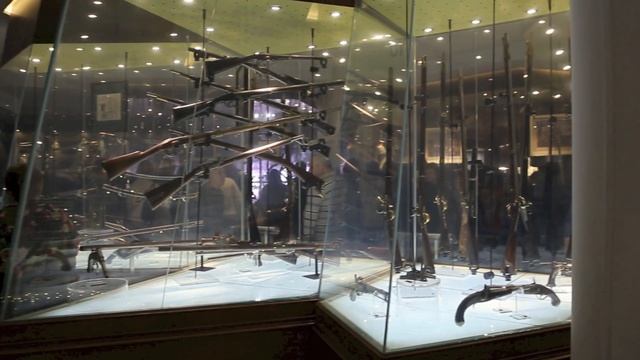 Тула: Музей оружия / Russia: Weaponry Museum in Tula смотреть онлайн