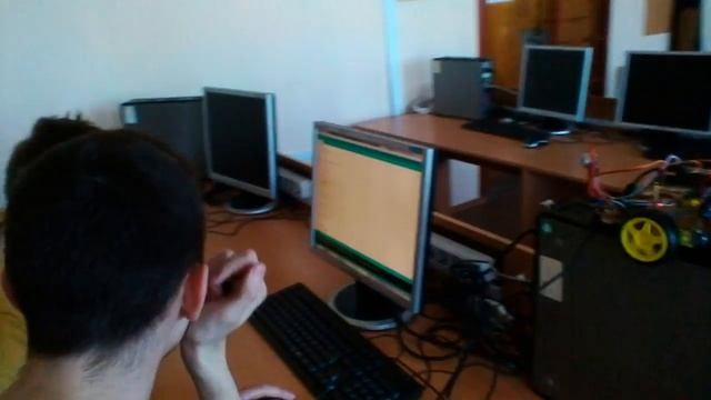 Программирование модели объезда препятствий.mp4 смотреть онлайн