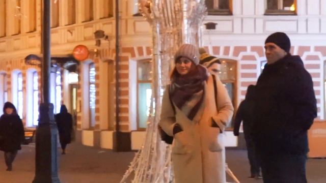 Dancing city в Москве #хожутанцую. Танцующий город в Москве. Стена Цоя, Никольская смотреть онлайн