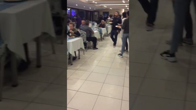 Ресторан в отеле Side Miami beach смотреть онлайн