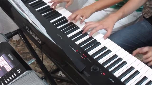 Дуэт А.Тетерин и Е.Перевощикова "La Peregrinacion (Alouette)-Pardonne-moi Ce Caprice D'enfant" смотреть онлайн