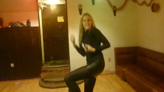 Зажигательная булка! смотреть онлайн