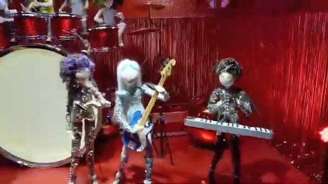 Printemps и Lafayette - Рождественские витрины 2011 смотреть онлайн