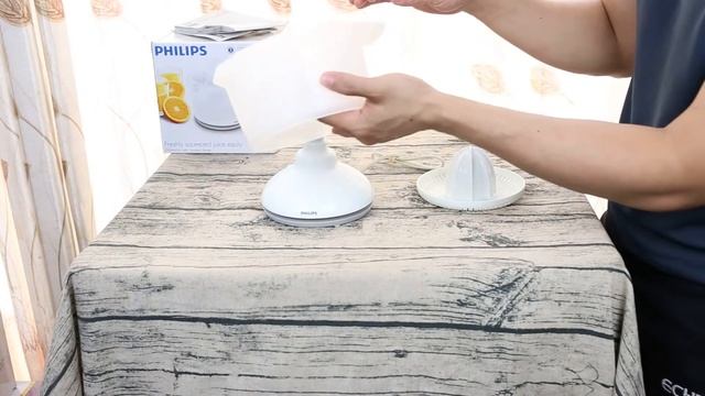 Máy vắt cam Philips HR-2738 смотреть онлайн