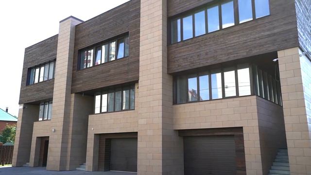 Видеосъемка недвижимости. Презентационный ролик элитного таунхауса. смотреть онлайн