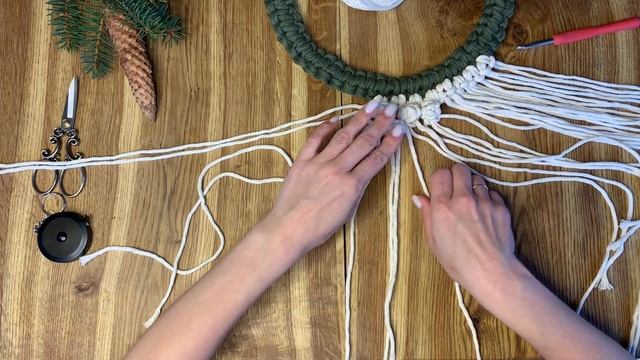 Плетём рождественский венок часть 2 смотреть онлайн